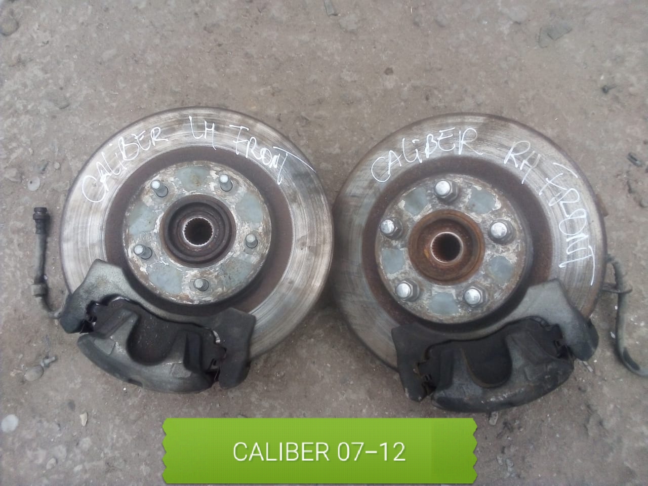 BOCAMAZAS DELANTERAS DODGE CALIBER 2007 AL 2012